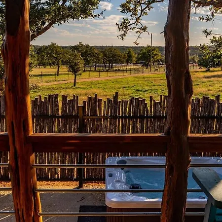 Rockin' R - Morning Star Cabin Fredericksburg Exterior photo